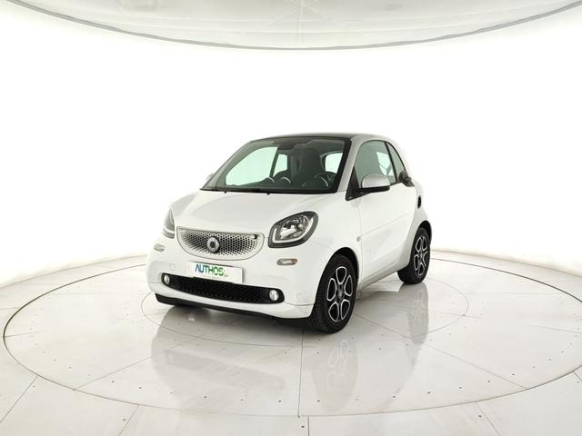 SMART fortwo coupe 1.0 Passion foto n. 1