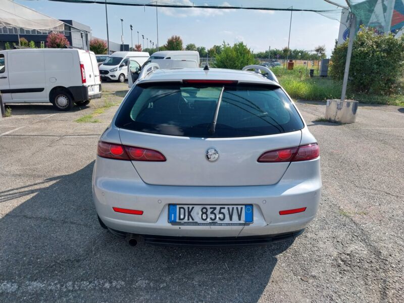 159 SW 1.9 jtdm 16v Distinctive 150cv