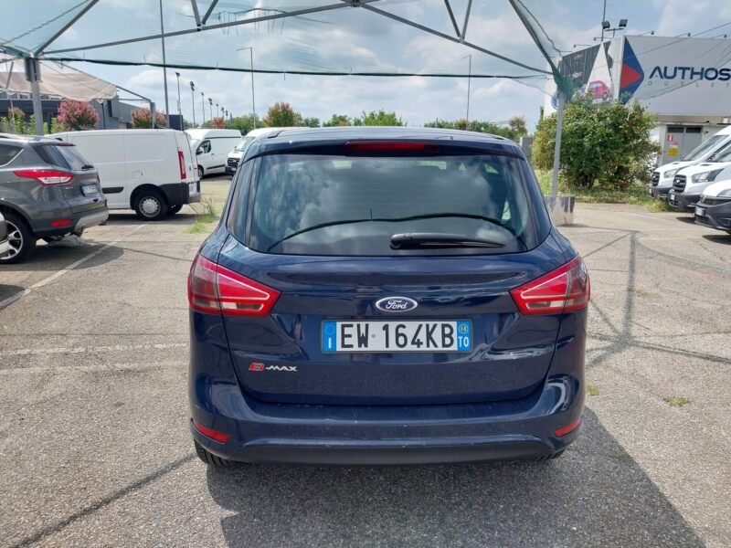 B-Max 1.5 tdci Business Titanium 75cv