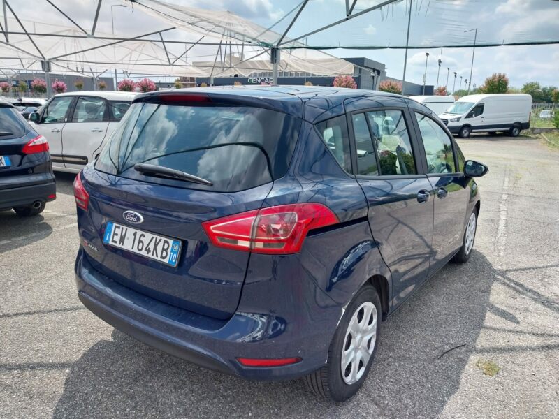 B-Max 1.5 tdci Business Titanium 75cv