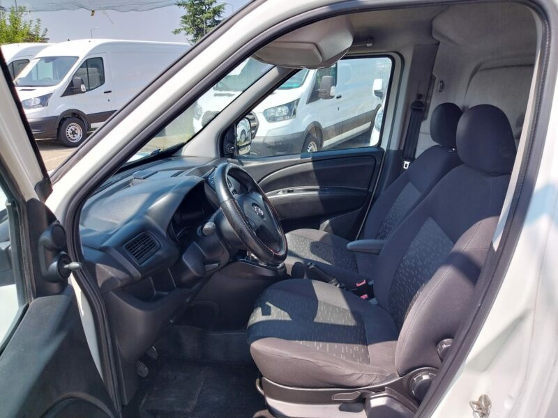Combo van 1.6 cdti 105cv L2H1