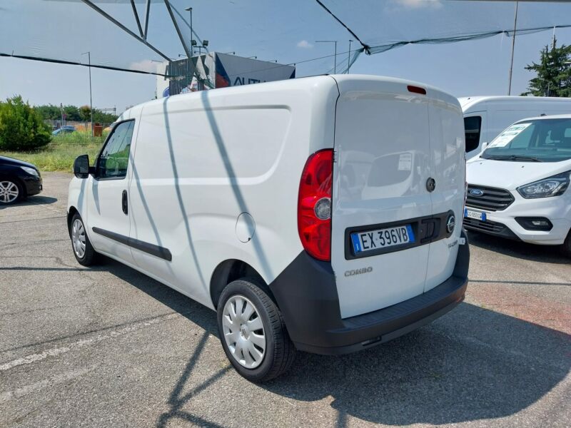Combo van 1.6 cdti 105cv L2H1