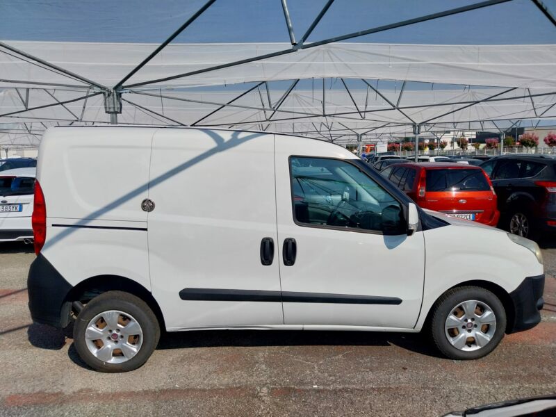 Doblo cargo 1.6 mjt 16v SX 105cv E5 - immagine 8