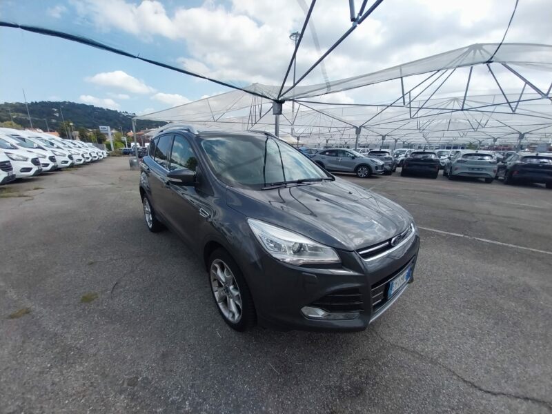 Kuga 2.0 tdci Titanium 4wd 150cv powershift