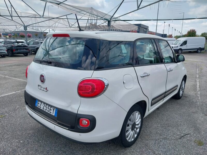 500L Living 1.6 mjt Business 105cv