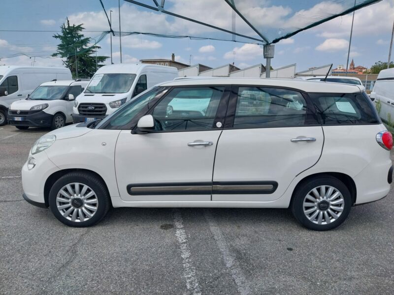 500L Living 1.6 mjt Business 105cv