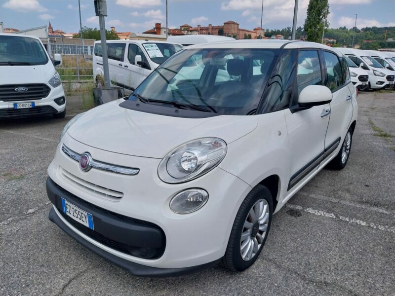 500L Living 1.6 mjt Business 105cv