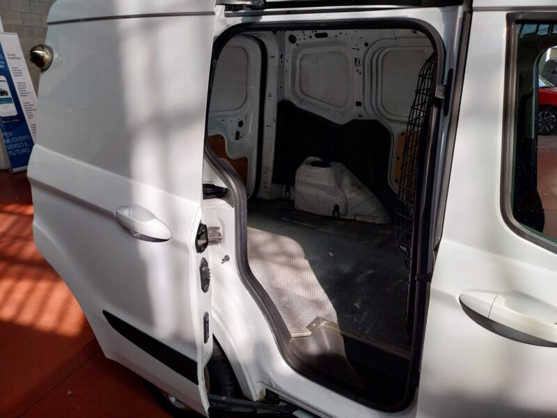 Transit Courier 1.5 tdci 75cv Trend E5 - immagine 12