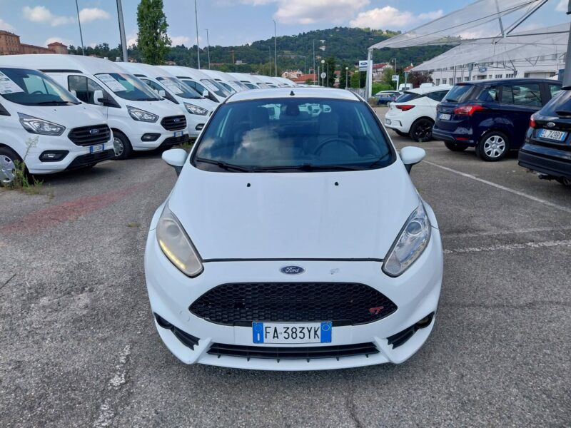 Fiesta 1.6 ST 182cv E6