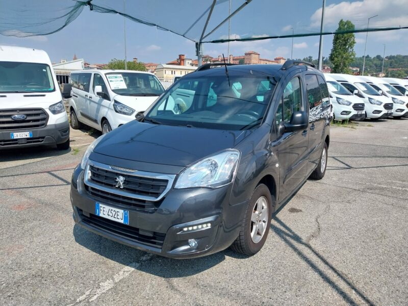 Partner 1.6 bluehdi 100cv L2 d.cab. mobi
