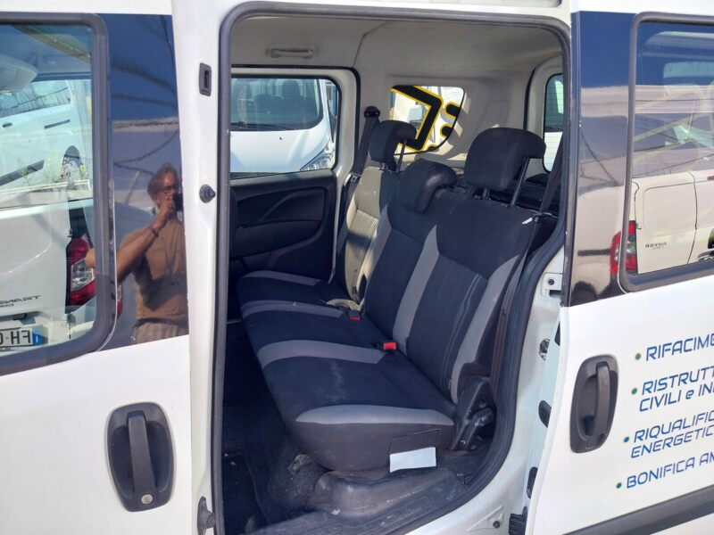 Doblo cargo combi N1 1.6 mjt 16v 105cv E5+ F.L. - immagine 3