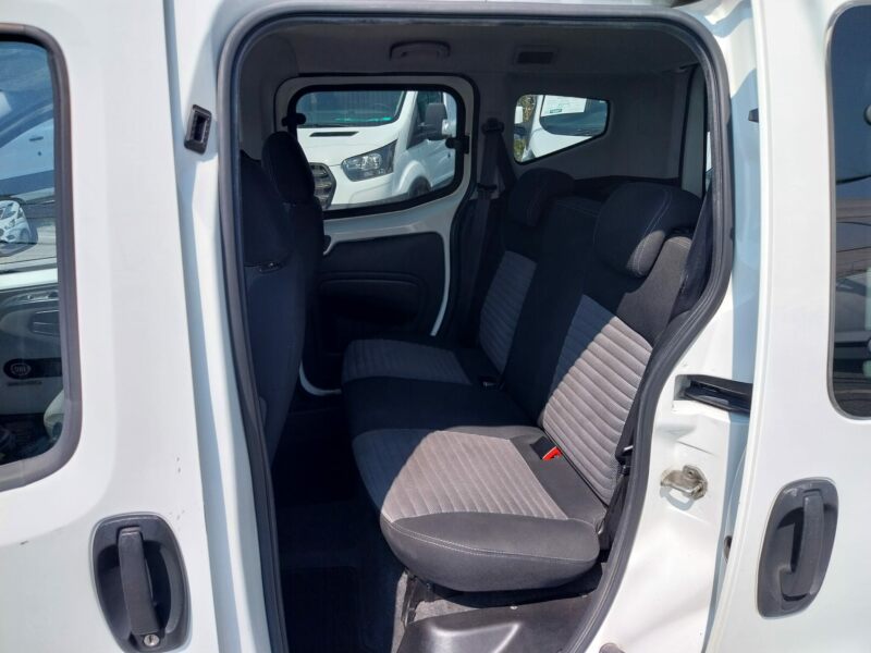 Fiorino qubo N1 1.3 mjt 95cv trekking E6 - immagine 12