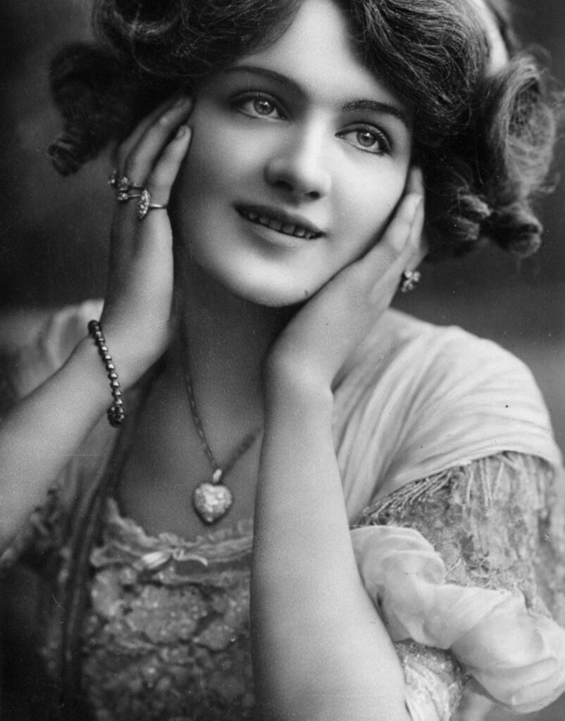 tumblr_3d6aadb266791be06c3d080b6cd9a726_a3a5fd3f_2048-1 donne